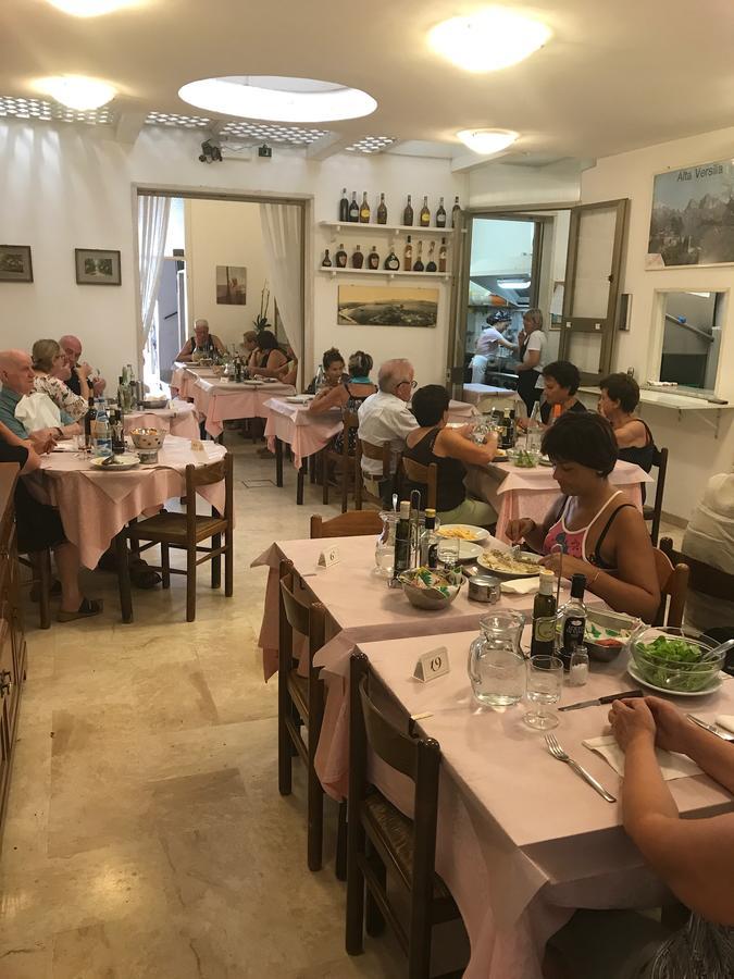 Hotel Bali Viareggio Bagian luar foto